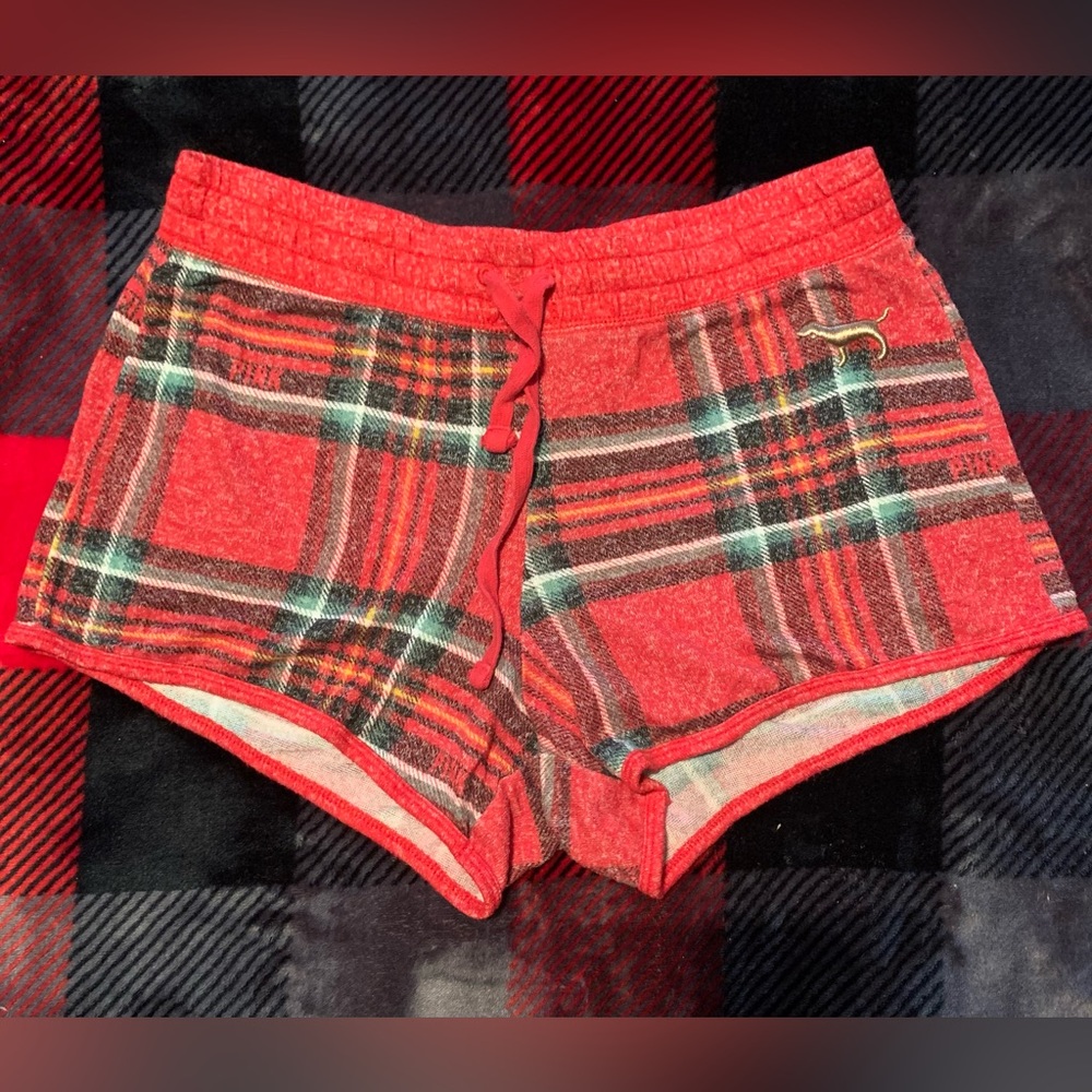 Victoria’s Secret Pink plaid pajama shorts size XS